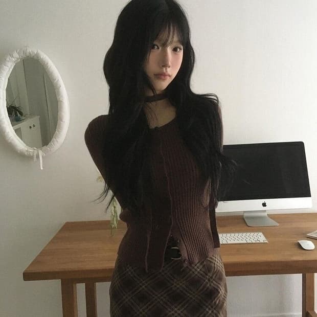 [새상품] 골지 슬림핏 니트 가디건 브라운