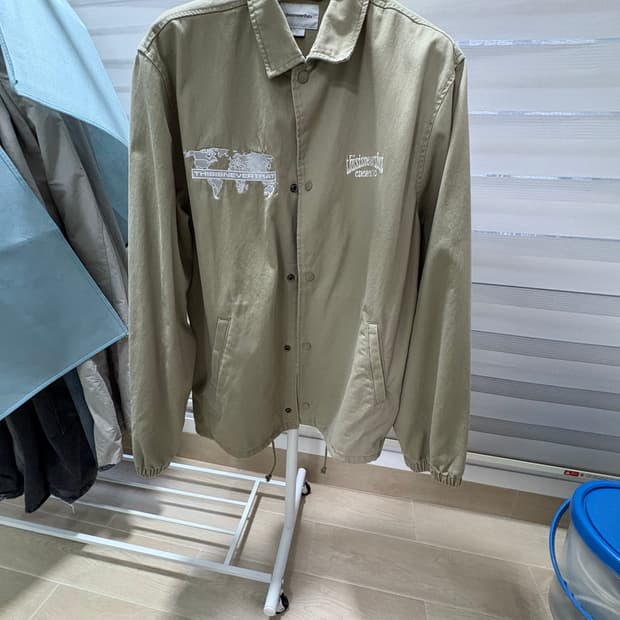 디네댓 코치자켓