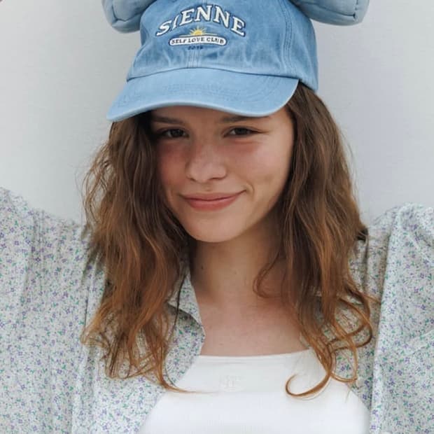 시엔느 데님 볼캡 모자