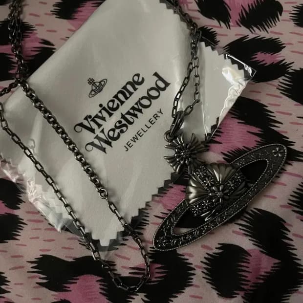 비비안웨스트우드 고딕 orb 목걸이 단품