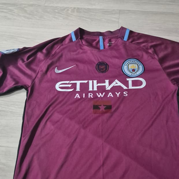 나이키 맨시티 유니폼 팝니다