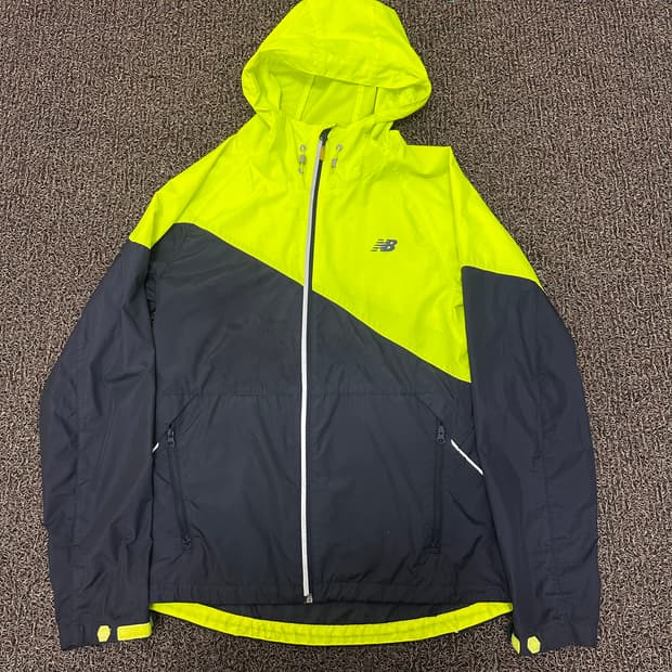 뉴발란스 형광 바람막이 자켓 운동복 M
