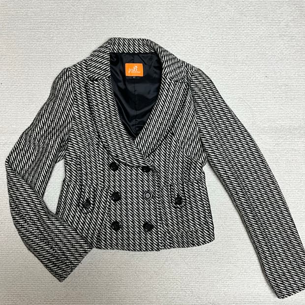 지브라 숏 코트