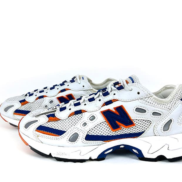 (255) 뉴발란스 ML827AAA