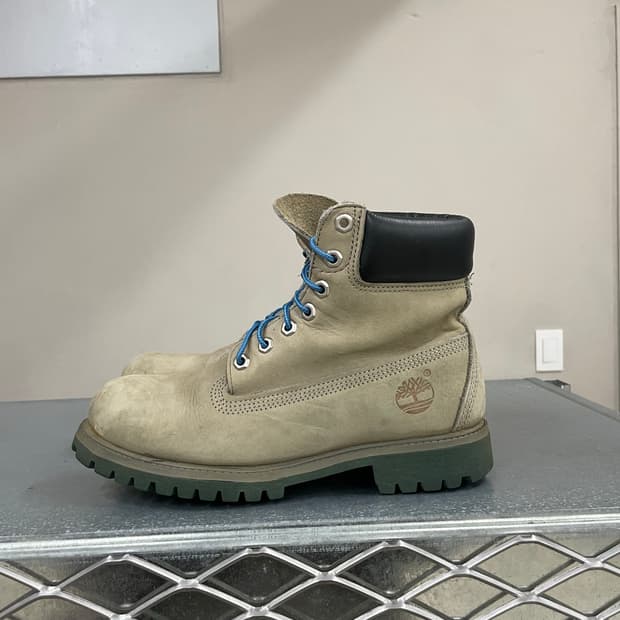 팀버랜드 6인치 프리미엄 부츠 260 (gr-4207)