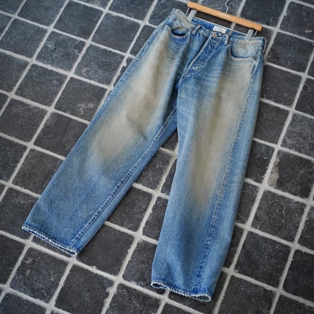 [2사이즈] 헤릴 어드레서 별주 와이드 더티워싱 데님 새상품