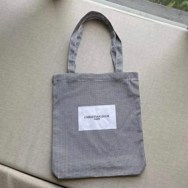 디올뷰티 캔버스 에코백 하운드투스