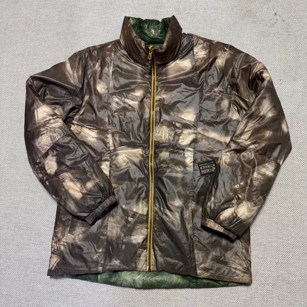 블랙야크 리얼트리 리버시블 경량패딩