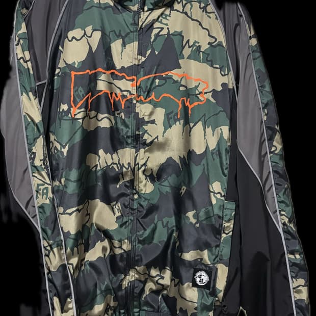 퍼킹어썸 카모 트랙 자켓 M