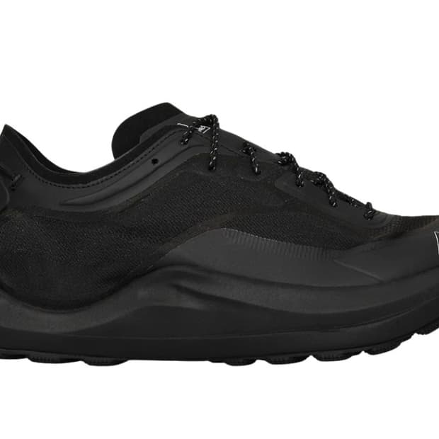 로아 셀라 블랙