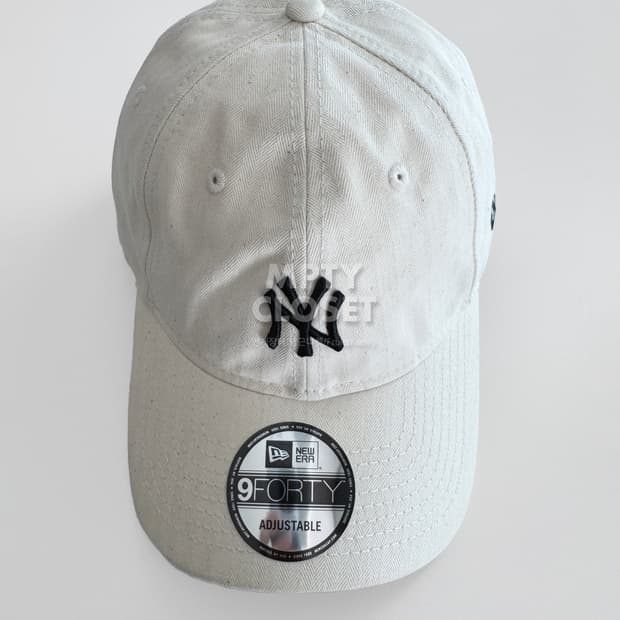 뉴에라 뉴욕양키즈 9Forty 언컨스트럭쳐드 헤링본 볼캡