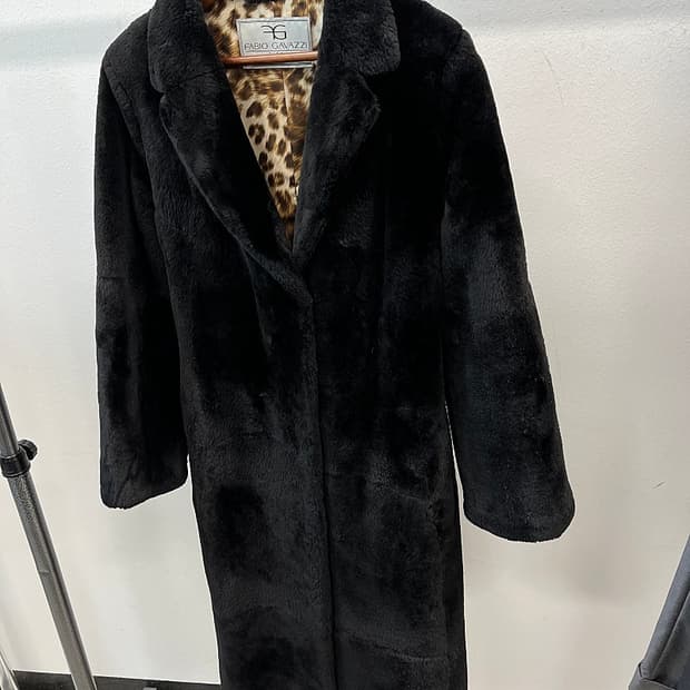 여) 파비오 가바찌 천연퍼 코트 