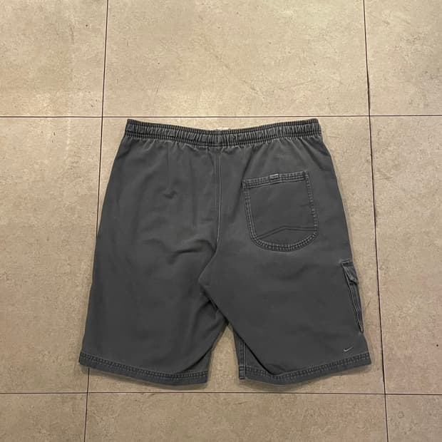 나이키 카고 반바지