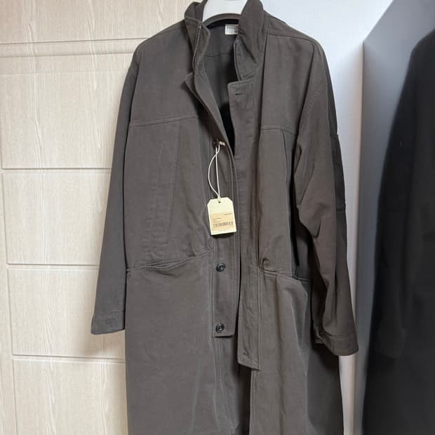 러프사이드 25fw 듄파카 바크 1사이즈