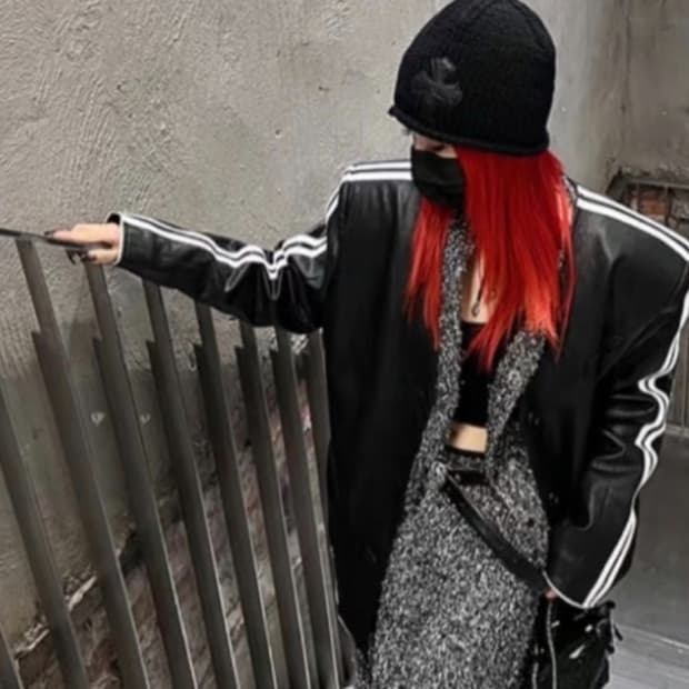 크롬하츠 크로스 레더패치 캐시미어 비니