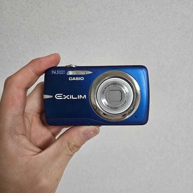 (차정원 디카) 카시오 엑슬림 EX-Z550 블루 디카 카더가든디카