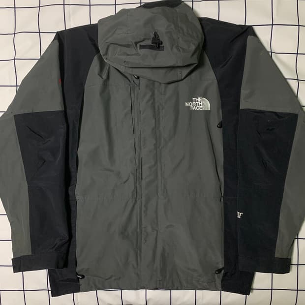 노스페이스 서밋 고어텍스 그레이 바람막이(일제판정품)