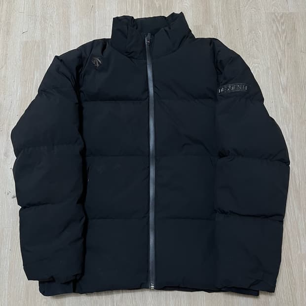 데상트 남성 와펜 덕다운 푸퍼 패딩 L/100 