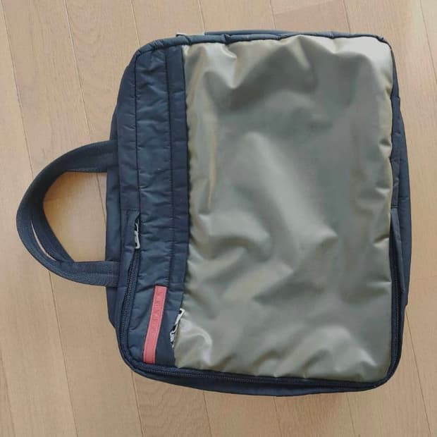 올드 프라다 스포츠 크로스백 바디백