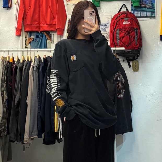 칼하트 빈티지 로고 사이드 프린팅 롱슬리브 S