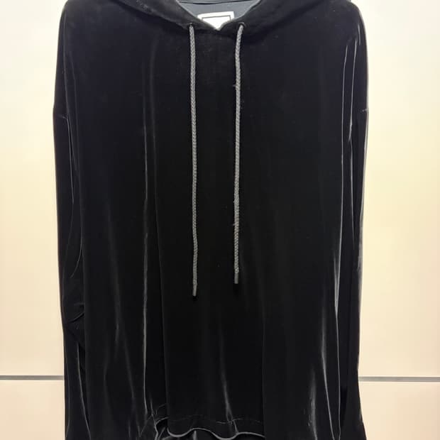 우영미 17fw 벨벳후드티 50