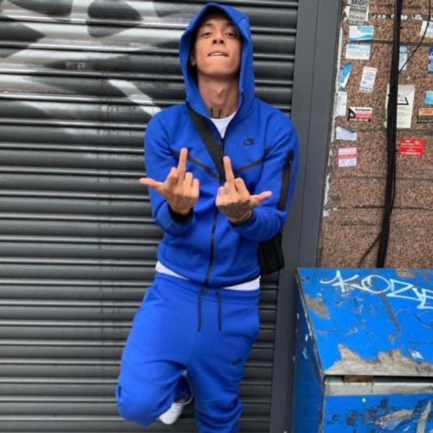 나이키 테크팩 셋업