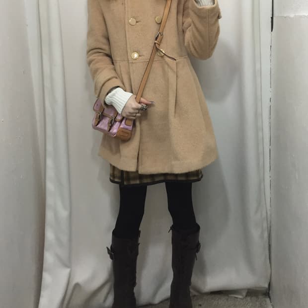 베이지 소녀 코디 🍩