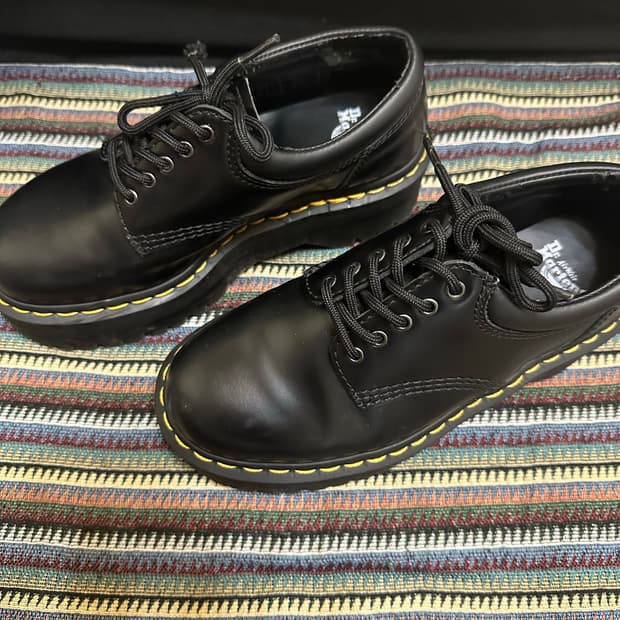 닥터마틴 8053 쿼드 240