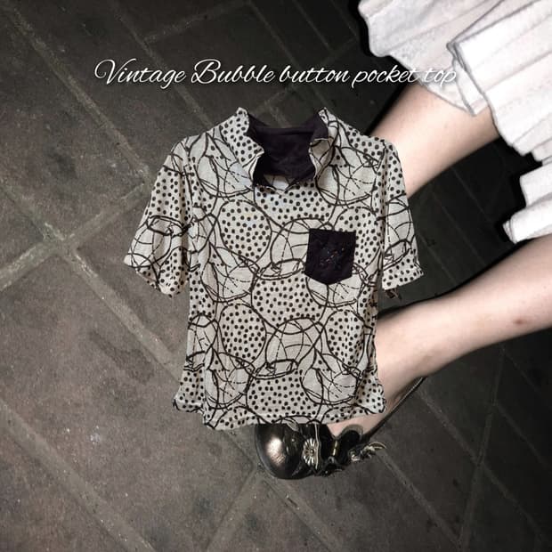 Vintage Bubble button pocket top