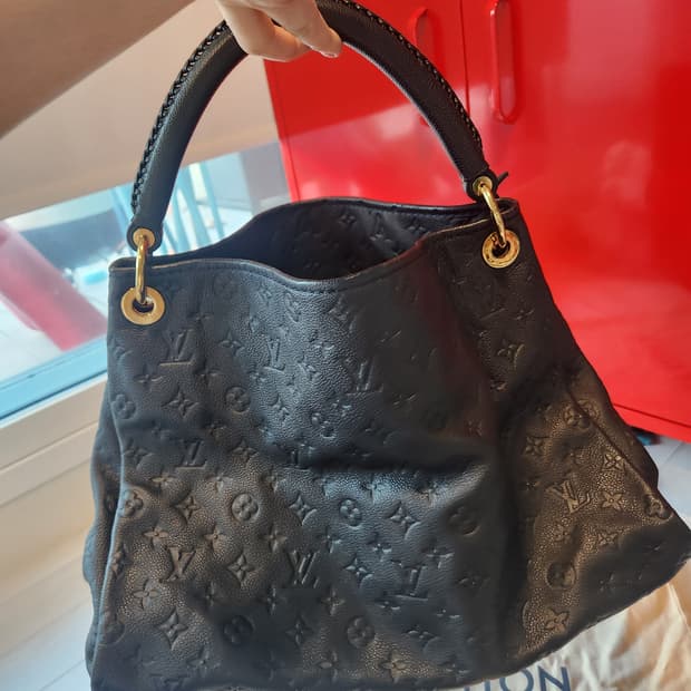 루이비통 앗치백 mm