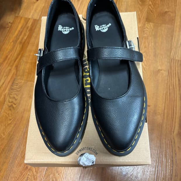 닥터마틴 엘피 메리제인 270