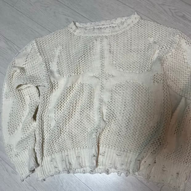 떠그클럽 트라이벌 니트 사이즈 2