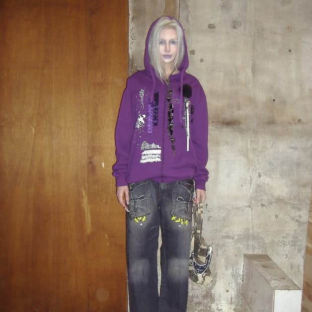 Purple-trim hooded zip-up