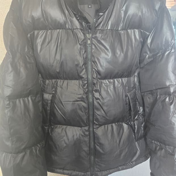 지오다노 유광패딩(ㅇm)