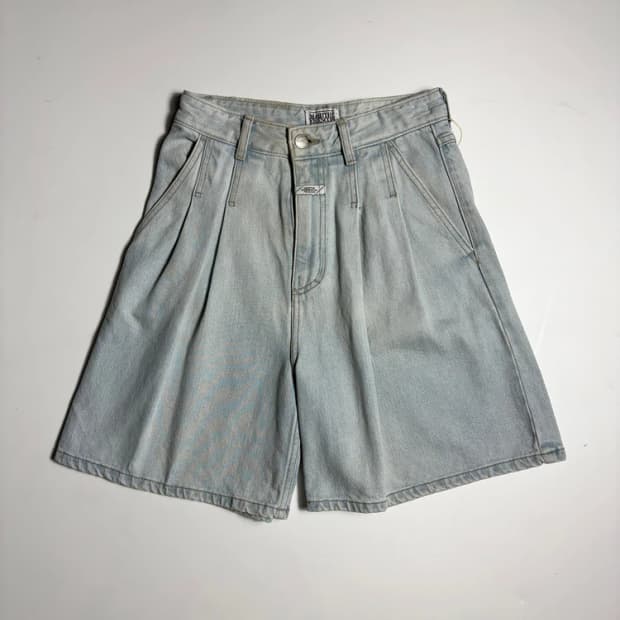 마리떼프랑소와저버 라이트 블루 핀턱 데님 반바지 R1671