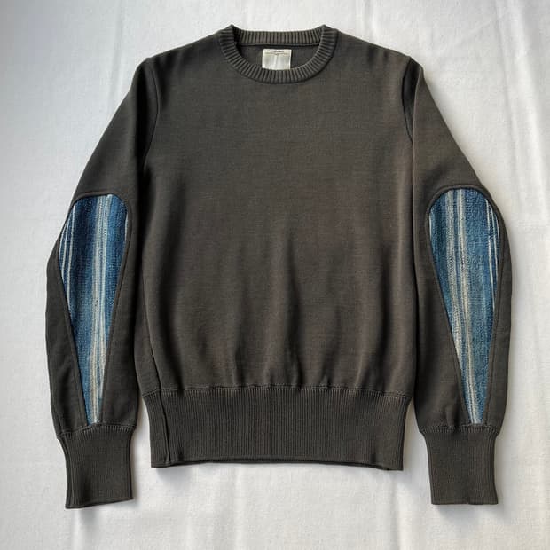 비즈빔 엘보 패치 니크 크루넥