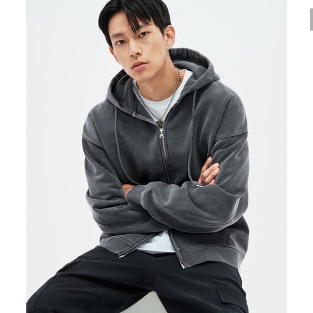 소버먼트 차콜 후드집업 XI
