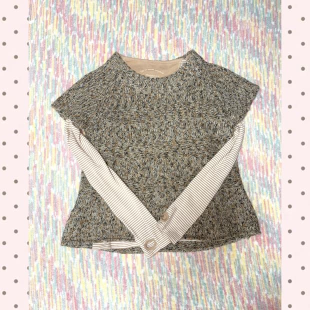 베이지 보카시 반소매 니트