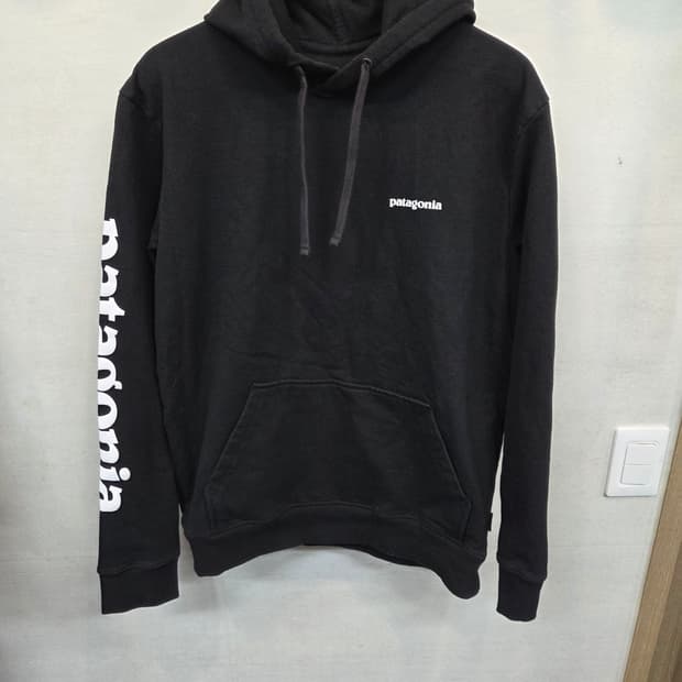 파타고니아 텍스트로고 기모 후드티 M 레귤러 