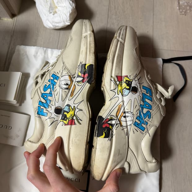 정품 디즈니 라이톤 스니커즈