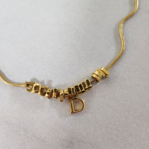 디올 D 골드 빈티지 목걸이
