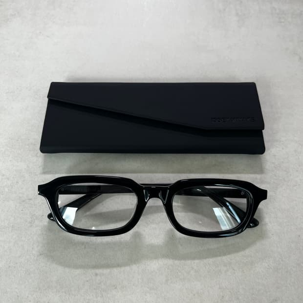 이세이 미야케 가네코 옵티컬 안경