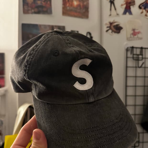 슈프림 피그먼트 프린트 S 로고 6-패널 캡 블랙 - 23FW