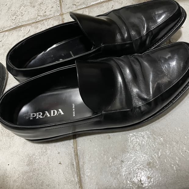 프라다 로퍼 9.5