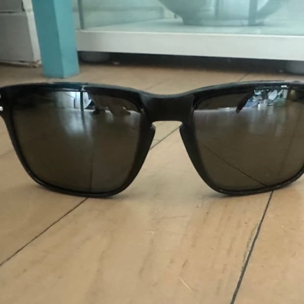 오클리 홀브룩 편광선글라스