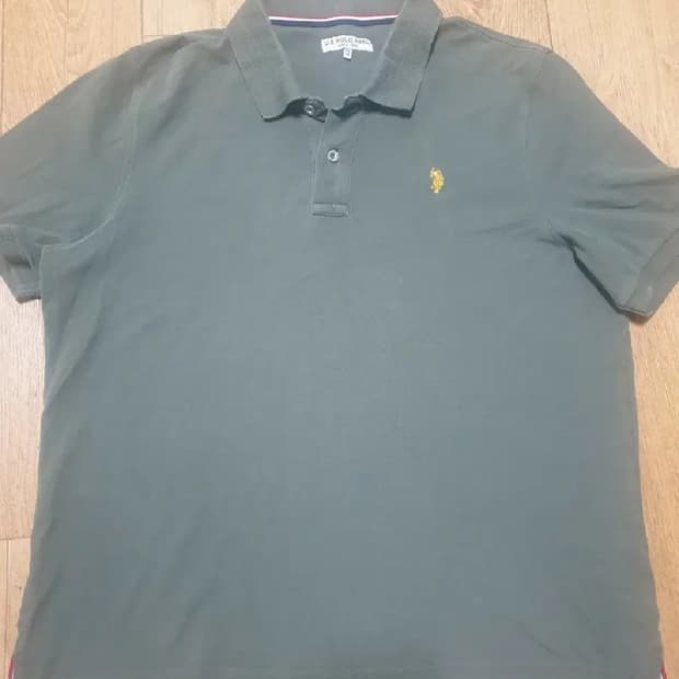 U.S POLO 반팔 카라티 115 사이즈입니다