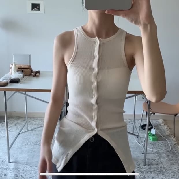 AURALEE Ivory Organic Soft Rib Tank Top1