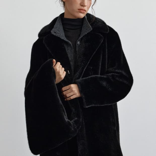 (새상품) 퍼블리카엑스 Nael Fur Half Coat 퍼코트