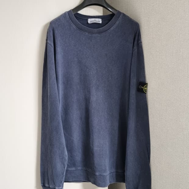 스톤아일랜드 와펜 맨투맨