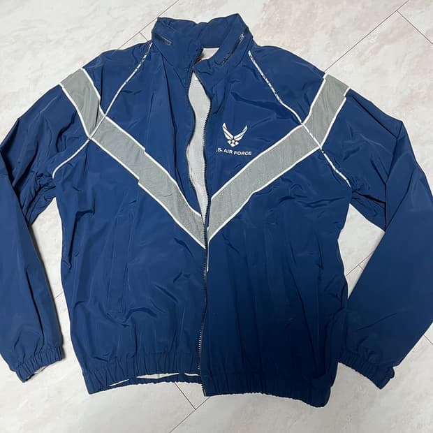 USAF IPFU 트레이닝 상의 M사이즈